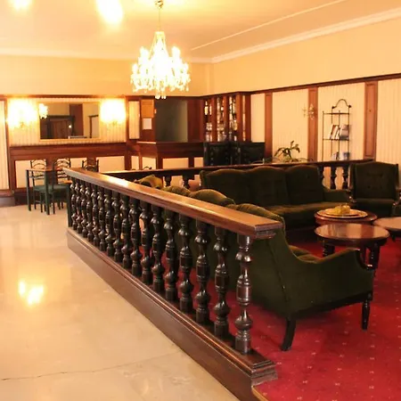 Hotel De Bourgogne 3*